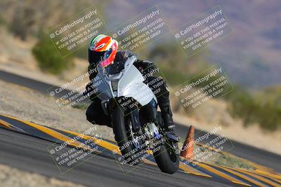 media/Nov-05-2022-SoCal Trackdays (Sat) [[f8d9b725ab]]/Turn 5 (940am)/